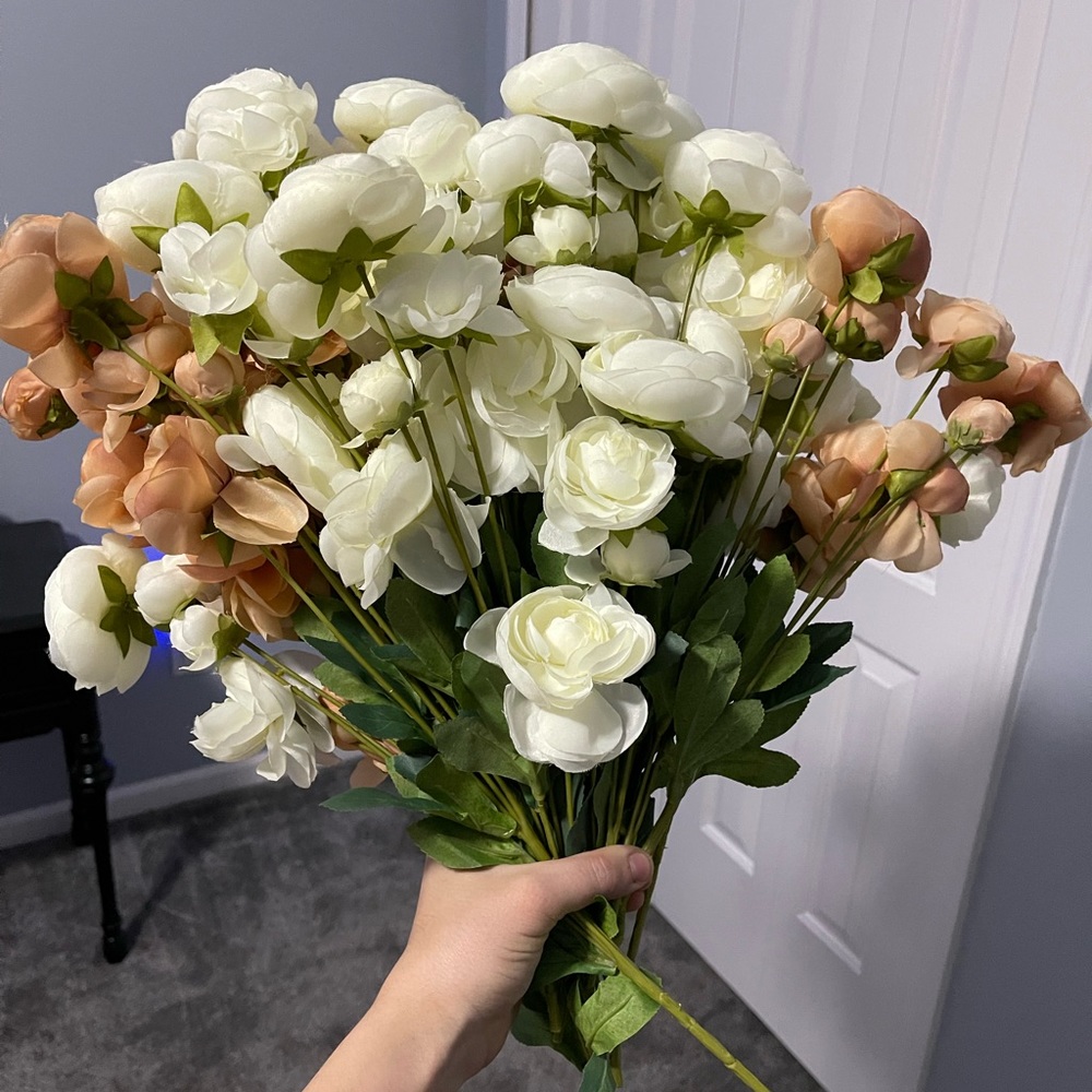 Flower bundle reserved